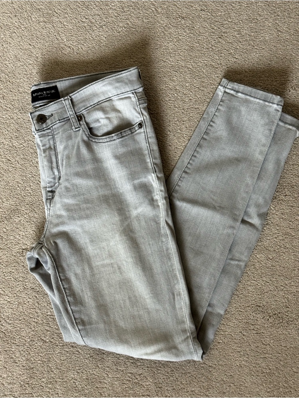 Banana Republic Factory Light Gray Sculpt Skinny Jeans 28 / 6 Mid Rise